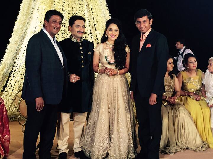 Daya Ben aka Disha Vakani- दिशा वकानी ने अपनी परफेक्ट कॉमेडी टाइमिंग और अनोखे लहजे से फैंस का खूब दिल जीता. दिशा की शादी बिजनेसमैन मयूर पडिया से हुई है और दोनों की एक बेटी है, जिसका नाम स्तुति है. डिलीवरी के बाद से दिशा शो से गायब हैं.