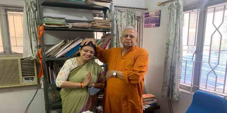Bhawanipur by-election BJP candidate Priyanka Tibrewal meets Tathagata Roy Bhawanipur Bypoll 2021: তথাগত রায়ের সঙ্গে দেখা করলেন ভবানীপুর উপনির্বাচনে বিজেপি প্রার্থী প্রিয়ঙ্কা টিবরেওয়াল