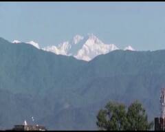 শিলিগুড়ি থেকেই দেখা মিলল কাঞ্চনজঙ্ঘার! চোখের সামনে গিরিশৃঙ্গ দেখে উচ্ছ্বসিত এলাকাবাসী