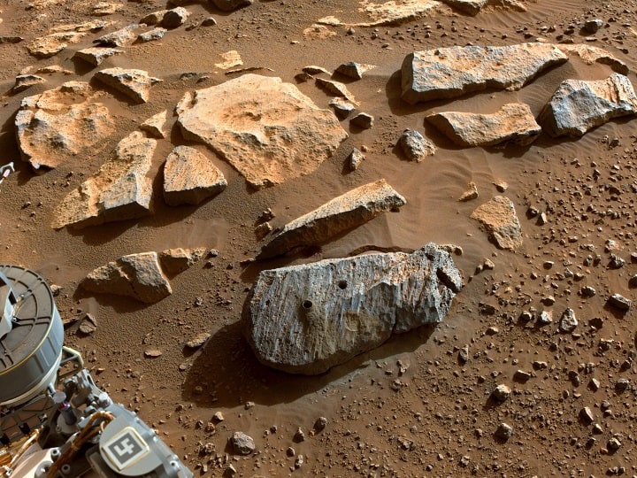 NASA Perseverance's rock sample to give insight into Mars' history, know in details NASA Perseverance Rover Update: மனிதகுலத்தின் மைல்கல் : செவ்வாய் கிரகத்தில் இருந்து சாம்பிள் கற்களை எடுத்த நாசா..!