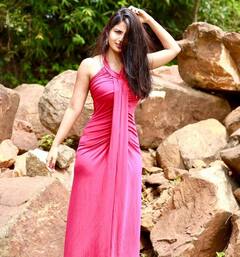 Ananya Nagalla : పింక్ డ్రెస్ లో 'వకీల్ సాబ్' బ్యూటీ.. ఎంత క్యూట్ గా ఉందో..