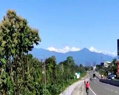 শিলিগুড়ি থেকেই দেখা মিলল কাঞ্চনজঙ্ঘার! চোখের সামনে গিরিশৃঙ্গ দেখে উচ্ছ্বসিত এলাকাবাসী