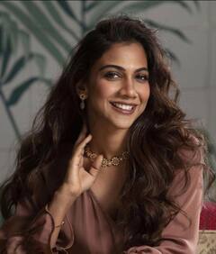 Madonna Sebastian pics: யாரோ... மனதிலே... மடோனா...கனவிலே...!