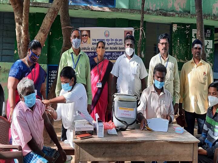 விழுப்புரம் மாவட்டத்தில் இன்று ஒரே நாளில் 1.15 லட்சம் பேருக்கு கொரோனா தடுப்பூசி செலுத்த இலக்கு...! Mega vaccination camp at 1,150 locations to prevent corona spread in Villupuram district விழுப்புரம் மாவட்டத்தில் இன்று ஒரே நாளில் 1.15 லட்சம் பேருக்கு கொரோனா தடுப்பூசி செலுத்த இலக்கு...!