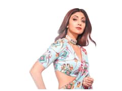 Shilpa Shetty Kundra का Saree Look है सबसे हटके, यकीन न हो तो देखें लें तस्वीरें