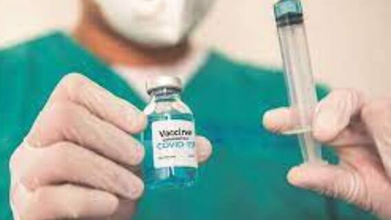 Mansukh Mandaviya vs Harsh Vardhan | कैसा रहा दोनों के कार्यकाल में वैक्सीनेशन का दर