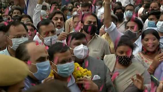 CM Kejriwal ने किया Chandni Chowk का पुनर्विकास के बाद उद्घाटन, कुछ लोगों ने विरोध में की नारेबाजी