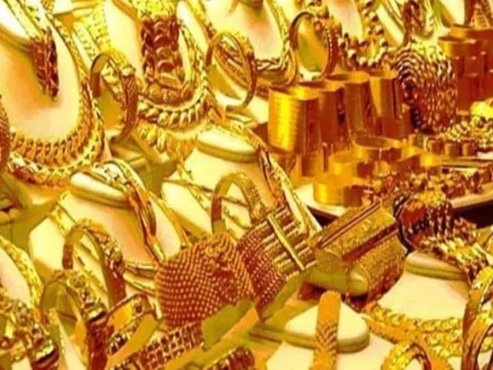 gold price today falls and silver also down on 5 october 2021 and 9500 rupees down from record high ખુશખબર! સસ્તાં થયા સોના-ચાંદી, જાણો આજે કેટલો ભાવ ઘટ્યો