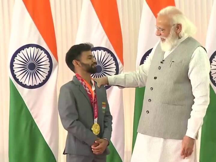 पीएम मोदी ने बैडमिंटन में गोल्ड जीतने वाले कृष्णा नागर के प्रदर्शन को भी जमकर सराहा. नागर ने पुरुष सिंगल्स के SH6 इवेंट में गोल्ड मेडल जीत इतिहास रचा था. हांगकांग के चू मान काई को फाइनल हराकर नागर ने गोल्ड मेडल अपने नाम किया था.