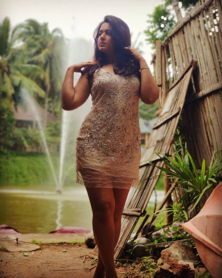 கொஞ்சம் நேரம் உன்னால் துடிக்கவில்லை என் மனம்