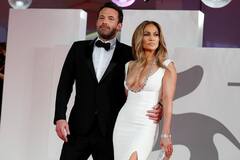 Jenifer Lopez and Ben affleck: வெனிஸ் திரைப்படவிழாவில் ஜொலித்த ஜெனிஃபர் லோபஸ் - பென் அஃப்லக் ஜோடி