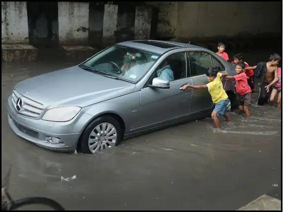 ਦਿੱਲੀ 'ਚ ਐਨੀ ਭਾਰੀ ਬਾਰਸ਼ ਹੋਈ ਕਿ ਚੁਫੇਰੇ ਪਾਣੀ ਹੀ ਪਾਣੀ ਨਜ਼ਰ ਆਉਂਦਾ ਹੈ।