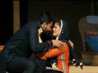 Haryanvi Song: गाने में Sapna Choudhary  का देसी अंदाज लोगों को बना रहा दीवाना, मिल चुके हैं 446 मिलियन व्यूज