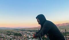 Salman Khan से लेकर Priyanka Chopra Jonas तक, यहां देखें बॉलीवुड सेलेब्स की लेटेस्ट तस्वीरें