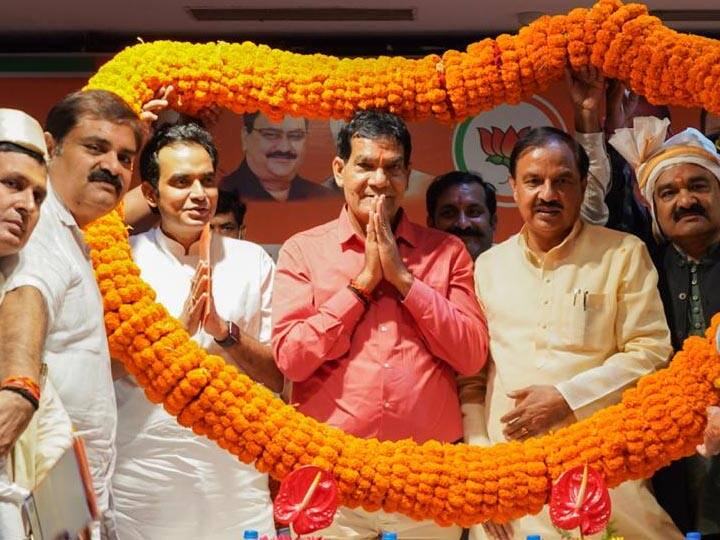 BJP Leader AK Sharma Claims party bumper victory in UP Assembly Election UP Election: पीएम मोदी के करीबी एके शर्मा का दावा, 2017 के मुकाबले ज्यादा सीटें जीतेगी बीजेपी
