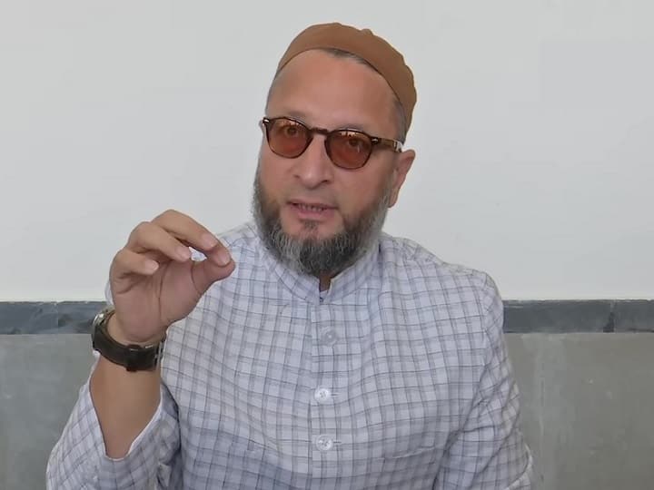 यूपी फतह के लिए ओवैसी का नया गेम प्लान, मुसलमानों से लगवाएंगे ‘ओम’ का नारा