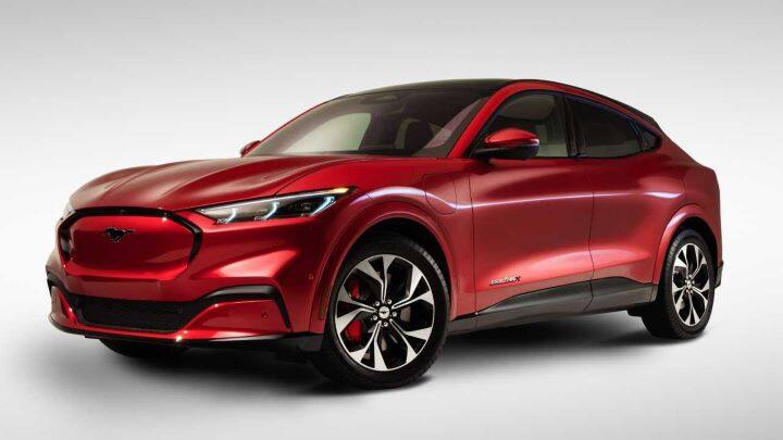FORD INDIA 'ஊழியர்களின் எதிர்காலத்தை உறுதிப்படுத்துங்கள்' என தொழிற்சாலை ஊழியர்கள் கோரிக்கை