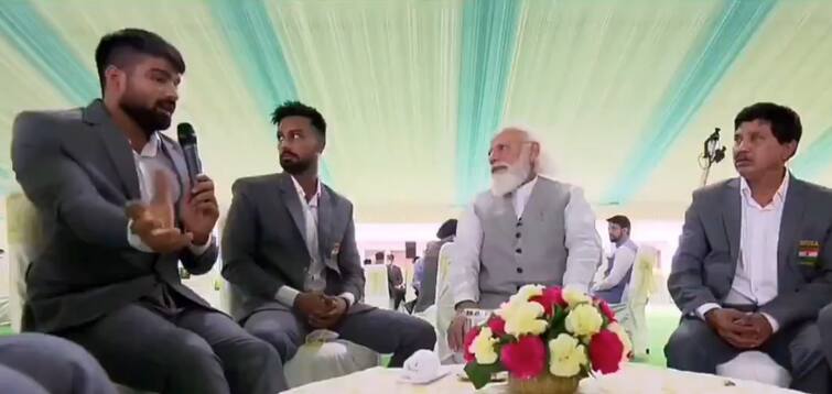 para athlete Sandeep Chaudhary Says to pm Modi Mukhiya to ek hi hota hai ભાલા ફેંક પેરા એથલિટ સંદીપ ચૌધરીએ મોદીને કહ્યું- મુખિયા તો એક જ હોય