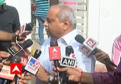 નીતિન પટેલે પત્રકારોને કહ્યું, જુઓ, 'બીજી-ત્રીજી કોઈ વાત મહેરબાની કરીને કરતા નહીં', જુઓ વીડિયો