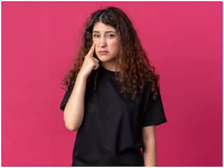 Dark Circles: ਅੱਖਾਂ ਦੇ ਹੇਠਾਂ ਕਾਲੇ ਘੇਰੇ ਮਿਟਾਉਣ ਲਈ ਟ੍ਰਾਈ ਕਰੋ ਇਹ ਬਹੁਤ ਹੀ effective home remedies