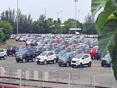 ford factory management and unions negotiate today Ford | ஃபோர்டு தொழிற்சாலை முடிவு:  நிர்வாகம் மற்றும் தொழிற்சங்கத்தினர் இன்று பேச்சுவார்த்தை...!