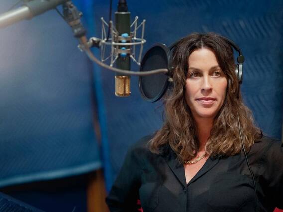 Alanis Morissette Was Victim Of 'Statutory Rape' Alanis Morissette Was Victim Of 'Statutory Rape'