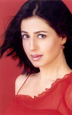 Aishwarya Rai को खूबसूरती के मामले में इस एक्ट्रेस ने दी थी कड़ी टक्कर, आज ऐसी दिखती हैं SRK की हीरोइन