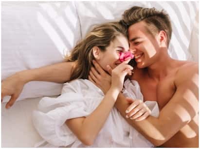 Few Dos and Don’ts of biting during sex Sex Life | செக்ஸின்போது பார்ட்னரை கடிக்கும் பழக்கமா உங்களுக்கு? கவனம்..