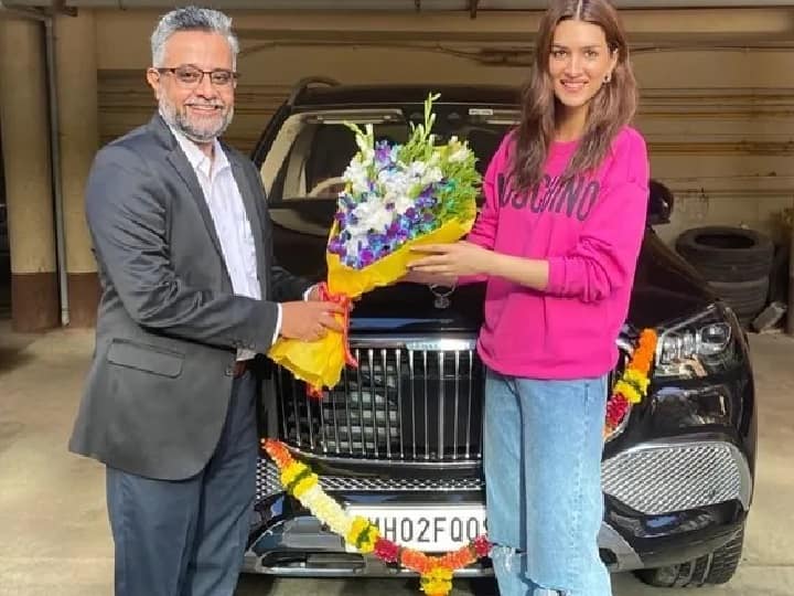 Kriti Sanon recently took this ₹2.43 crore  Mercedes-Maybach GLS 600 SUV home Mercedes Benz | பாலிவுட் பிரபலங்களின் பேவரைட் காராகும் பென்ஸ் GLS 600 SUV.. என்னதான் இருக்கு இதுல?