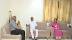 પદનામીત મુખ્યમંત્રી ભુપેન્દ્ર પટેલે નીતિન પટેલ સાથે મુલાકાત કરી આશીર્વાદ લીધા