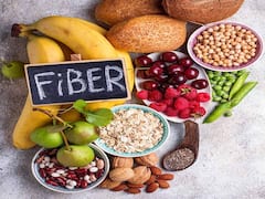 Health Tips: पेट खराब रहता है तो खाएं फाइबर से भरपूर भोजन, इन चीजों को डाइट में करें शामिल