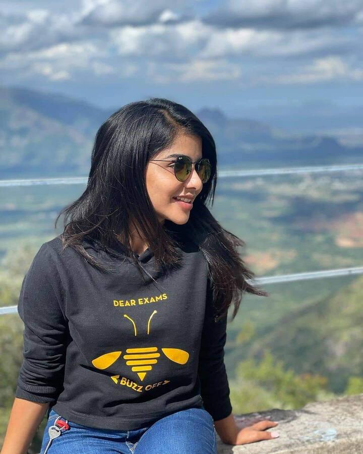 உன்னோடு இருக்குறேன்...