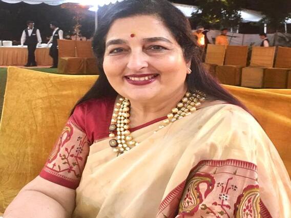 The Kapil Sharma Show: तो वाकई Udit Narayan और Kumar Sanu की शरारतों से तंग आकर Anuradha Paundwal ने भजन गाने किए थे शुरू! The Kapil Sharma Show: तो वाकई Udit Narayan और Kumar Sanu की शरारतों से तंग आकर Anuradha Paundwal ने भजन गाने किए थे शुरू!