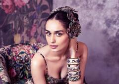 Manushi Chhillar Pics: మాజీ మిస్ వరల్డ్ మానుషి చిల్లర్ స్టైలిష్ లుక్.. ఫొటోలు చూస్తే ఫిదా!