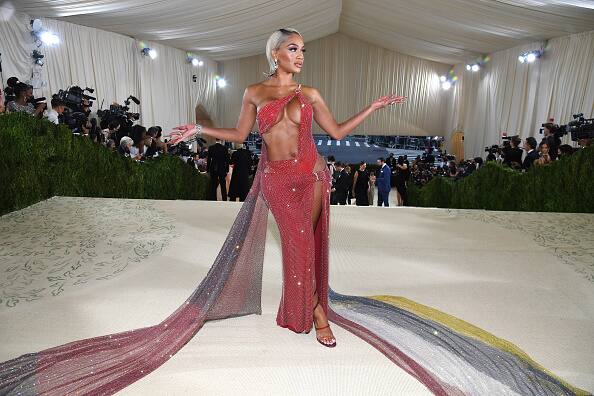 Singer Saweetie attends The 2021 Met Gala Celebrating In America: A Lexicon Of Fashion at Metropolitan Museum of Art on September 13, 2021 in New York City. (Photo by Kevin Mazur/MG21/Getty Images For The Met Museum/Vogue)