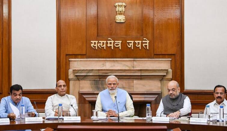 Cabinet Meeting: Narendra Modi Cabinet approves Nutrient Based Subsidy and affiliation of 100 sainik schools ann Cabinet Meeting: फर्टिलाइज़र पर सब्सिडी और 100 सैनिक स्कूलों को मोदी कैबिनेट की मंज़ूरी, इन योजना को भी हरी झंडी