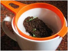 Kitchen Hacks: बची हुई चायपत्ती को फेंकने की जगह इस तरह से करें इस्तेमाल, होंगे कई लाभ