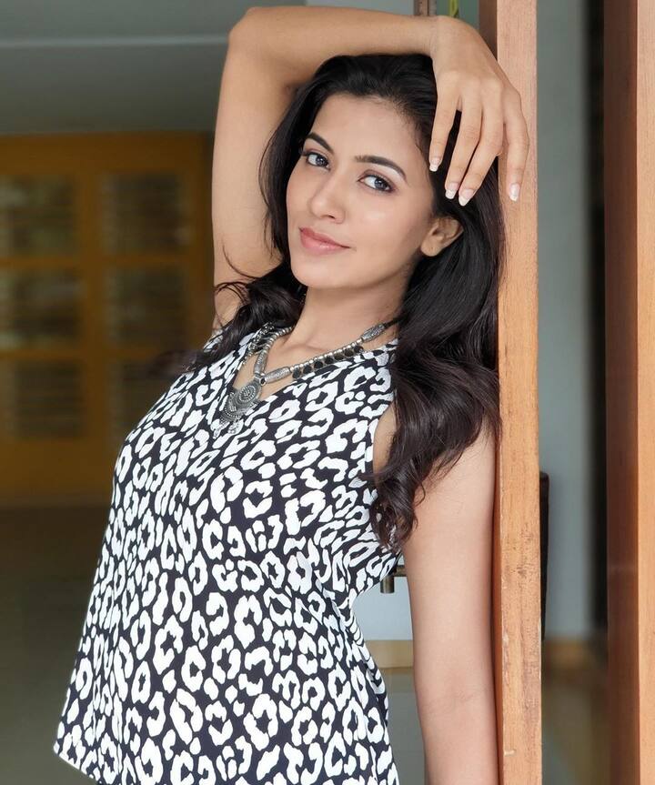 உதிராமல் காப்பேன்...