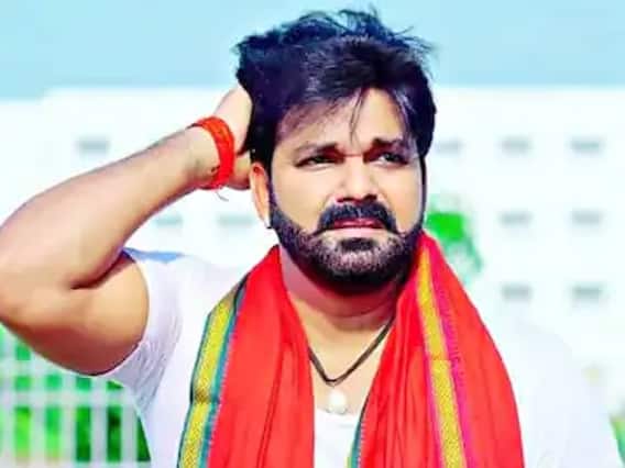 Bhojpuri Comedy Video: भोजपुरी सुपरस्टार Pawan Singh का ये कॉमेडी सीन देख नहीं रोक पाएंगे आप अपनी हंसी Bhojpuri Comedy Video: भोजपुरी सुपरस्टार Pawan Singh का ये कॉमेडी सीन देख नहीं रोक पाएंगे आप अपनी हंसी
