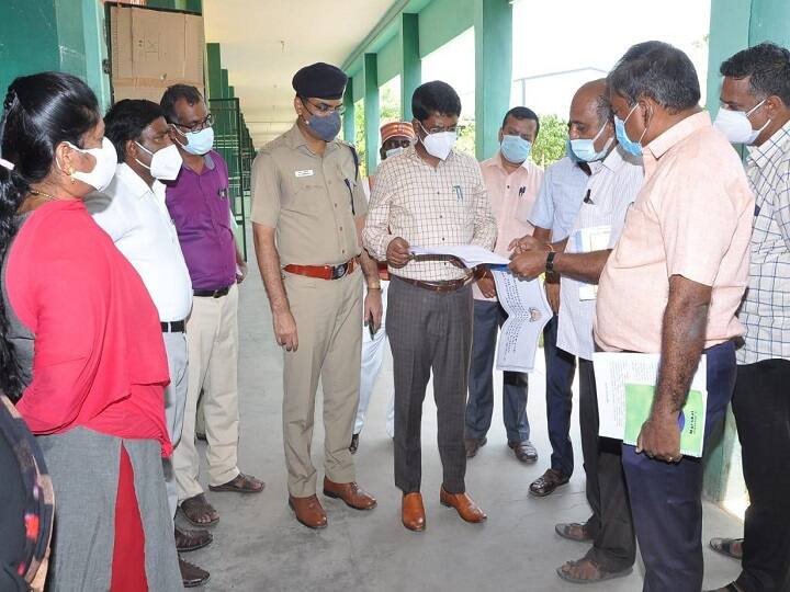 District Collector inspects rural local body elections in Villupuram district; Advise political parties to abide by the rules of electoral conduct உள்ளாட்சித் தேர்தல் நடைபெறும் விழுப்புரத்தில் 694 வாக்குச்சாவடிகள் பதற்றமானவை