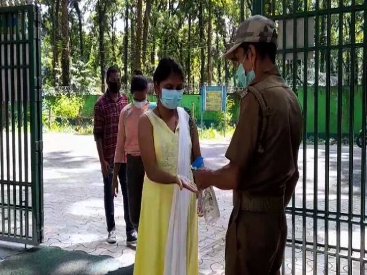 বুধবার আবার সকলের জন্য পার্ক খুলে দেওয়া হল।