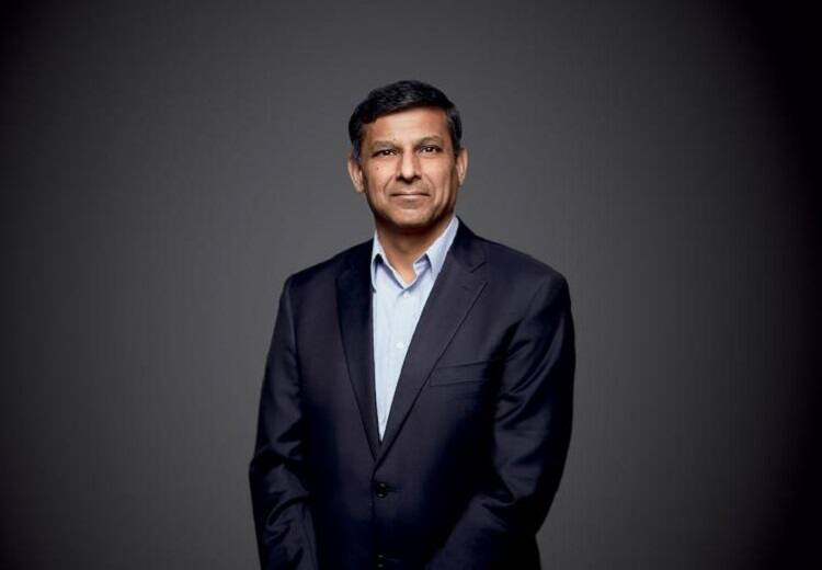 Former RBI Governor Raghuram Rajan says centre behaved anti national during the initial stages of vaccination `தடுப்பூசி விவகாரத்தில் மத்திய அரசு செய்தது தேச விரோதம்’ - முன்னாள் ரிசர்வ் வங்கி ஆளுநர் ரகுராம் ராஜன்!