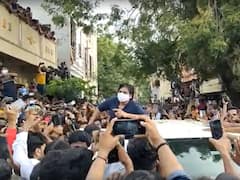 Pawan Kalyan: ఫ్యాన్స్‌పై పవన్ కల్యాణ్ అసంతృప్తి! కనీసం కారు కూడా దిగలేక.. చివరికి..