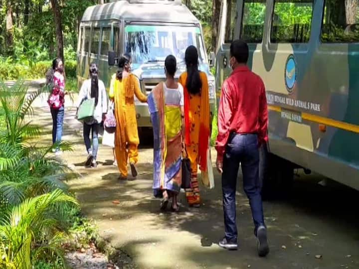 করোনার দ্বিতীয় ঢেউ শুরু হওয়ার পর পার্কের দরজা পর্যটকদের জন্য বন্ধ হয়ে যায়।