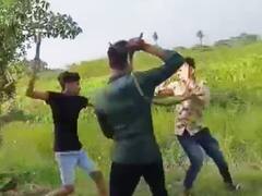 Samastipur News: 3 युवकों ने की एक शख्स की पिटाई, बेल्ट और डंडे की हुई बरसात, सोशल मीडिया पर Video Viral