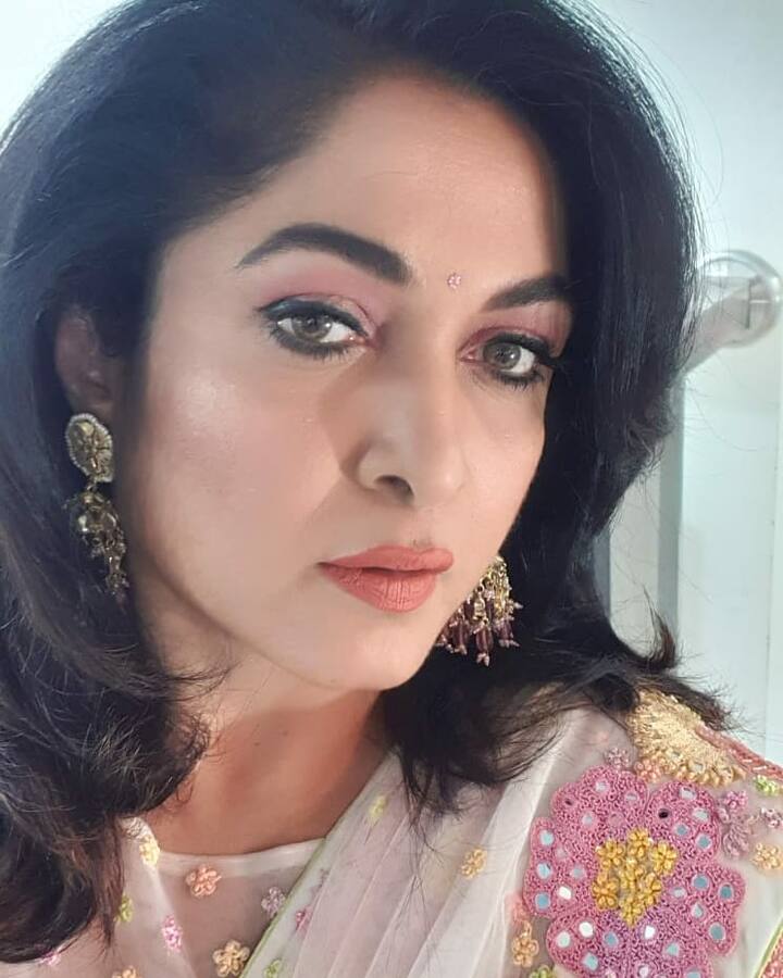 'బాహుబలి: ద కంక్లూజన్' చిత్రానికి ఉత్తమ నటిగా ఫిలింఫేర్ అవార్డు, సైమా అవార్డు