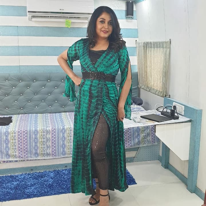 రమ్యకృష్ణ