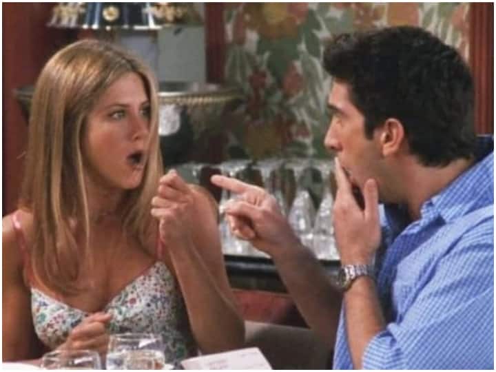 Friends Star Jennifer Aniston Addresses Dating Rumours With David Schwimmer Jennifer Aniston Addresses Dating Rumours With David Schwimmer