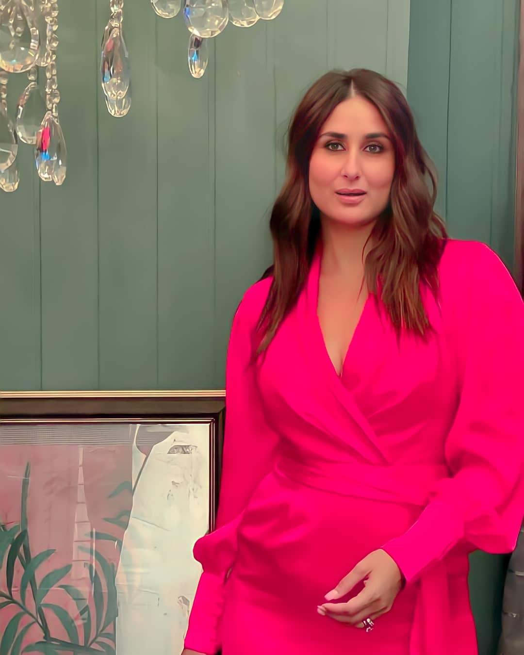 Kareena Kapoor Khan का Style है बाकी एक्ट्रेस से कुछ इस तरह अलग, देखें ये शानदार तस्वीरें