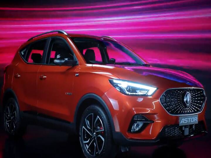 एमजी ॲस्टरच्या वैयक्तिक एआय असिस्टंटमध्ये मानवासारख्या भावना आणि आवाजाची वैशिष्ट्ये जोडली आहेत. पॅरालिम्पिक ॲथलिट दीपा मलिकने वैयक्तिक एआय सहाय्यकाला आपला आवाज दिला आहे, ज्याद्वारे हा अनुभव वैयक्तिक पातळीवर सुलभ होईल.